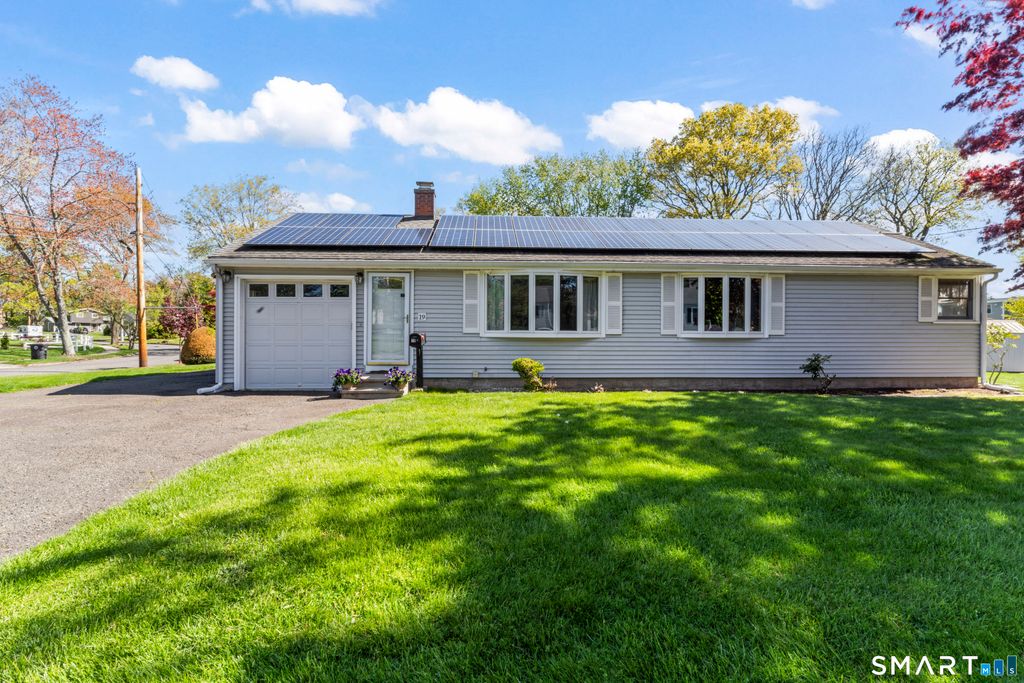 19 Lester Street, Milford, CT 06461