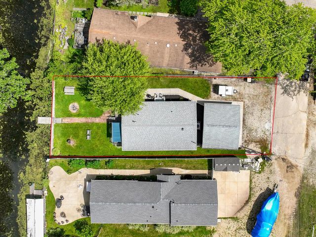 502 Willow STREET, Twin Lakes, WI 53181
