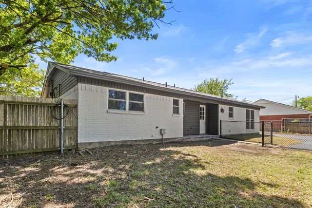 95 Tate Circle, Sherman, TX 75090
