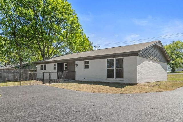 95 Tate Circle, Sherman, TX 75090