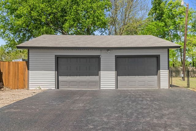95 Tate Circle, Sherman, TX 75090