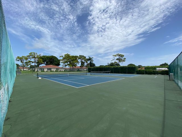 5250 NW 3rd Court A, Delray Beach, FL 33445