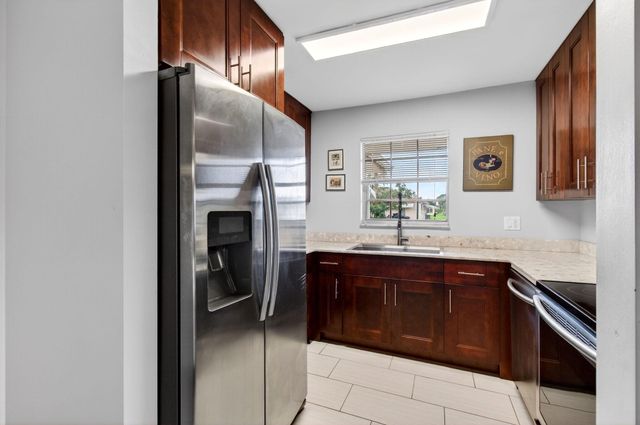 5250 NW 3rd Court A, Delray Beach, FL 33445