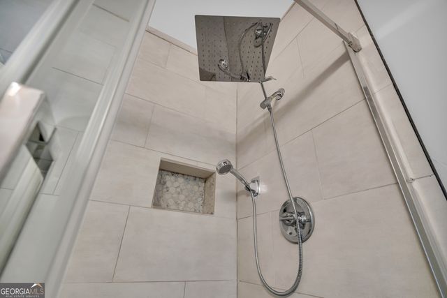 165 Reba Drive, Hartwell, GA 30643