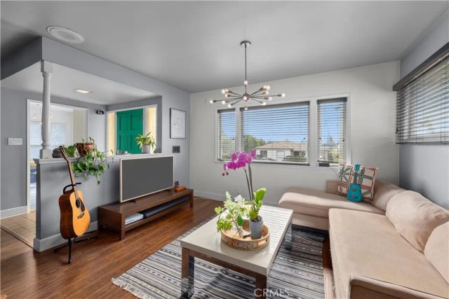 1647 Mathews, Manhattan Beach, CA 90266