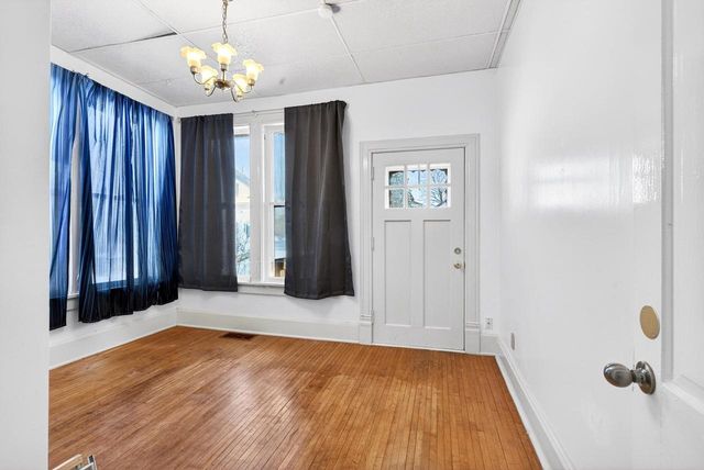 328 E FOND DU LAC STREET, Ripon, WI 54971