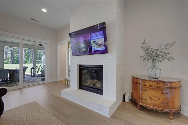 439 Northside Drive, Canton, GA 30115