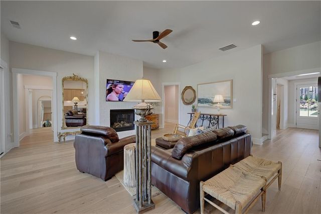 439 Northside Drive, Canton, GA 30115