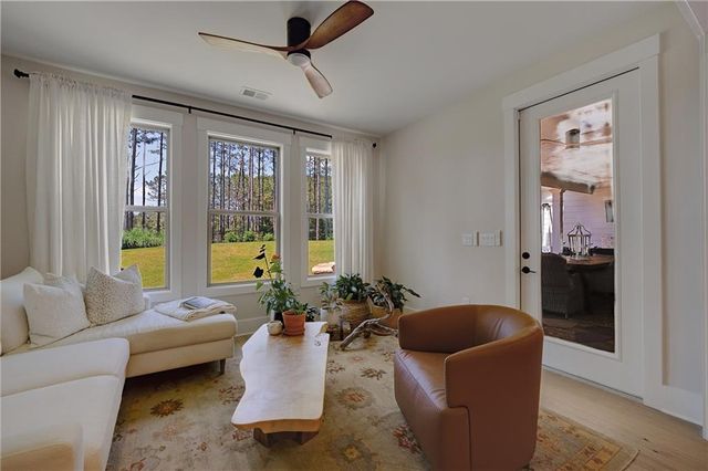 439 Northside Drive, Canton, GA 30115