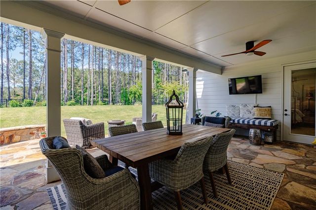 439 Northside Drive, Canton, GA 30115