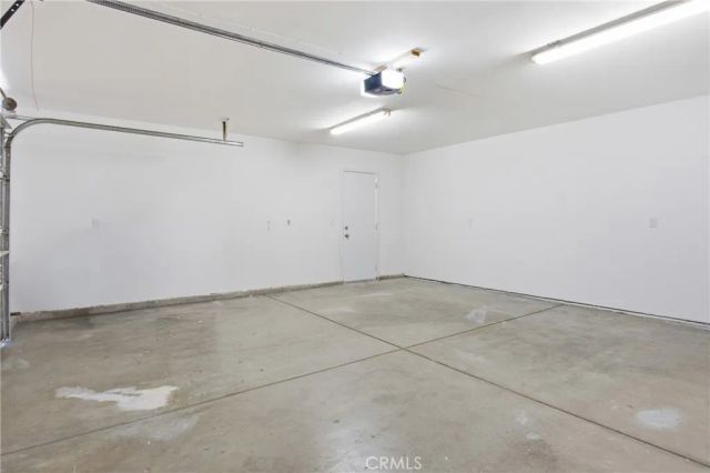 17964 Hackberry, Hesperia, CA 92345