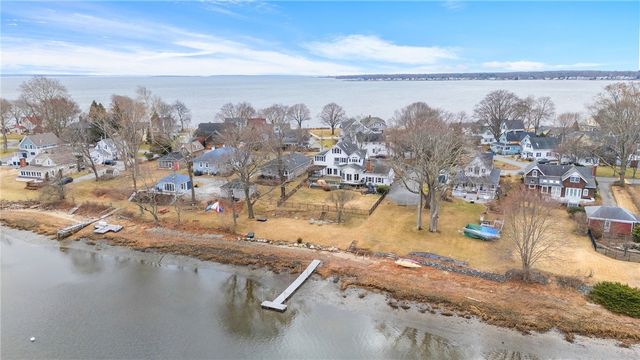 1090 BUTTONWOODS Avenue, Warwick, RI 02886