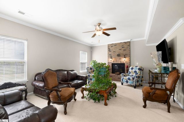 405 Sandusky Lane, Simpsonville, SC 29680