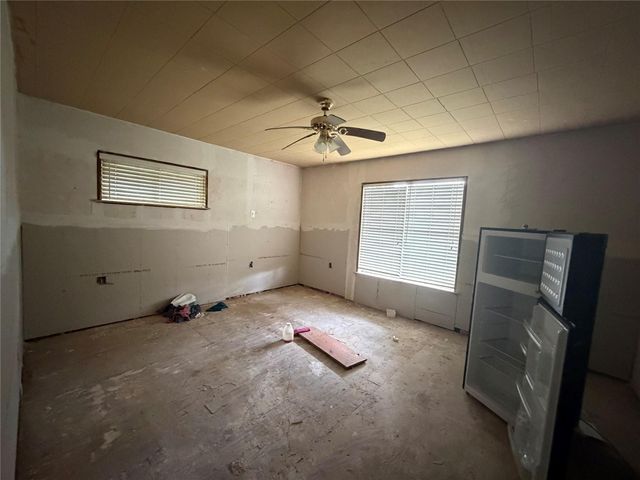 17303 Barker St Street, Splendora, TX 77372