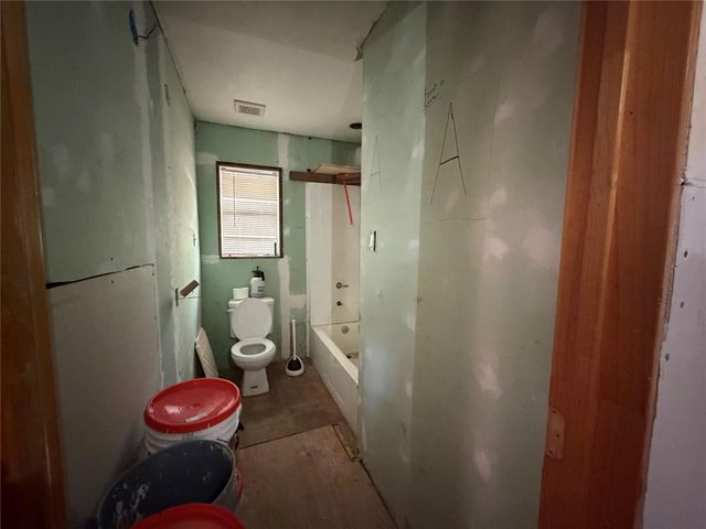 17303 Barker St Street, Splendora, TX 77372