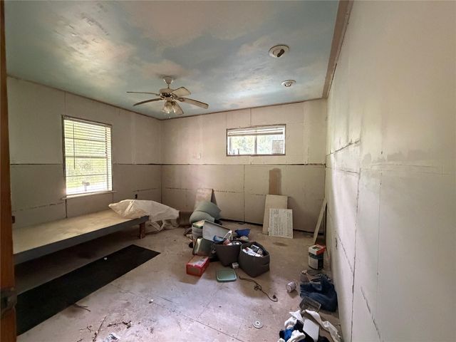 17303 Barker St Street, Splendora, TX 77372