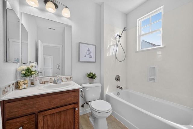 211 W Evelyn Avenue, Mountain View, CA 94041