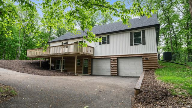 3118 S Hoff Lane, Bloomington, IN 47403