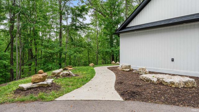 3118 S Hoff Lane, Bloomington, IN 47403