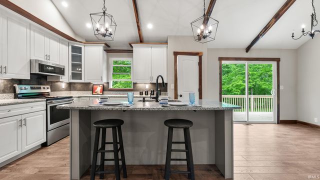 3118 S Hoff Lane, Bloomington, IN 47403