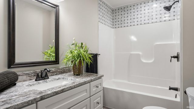 3118 S Hoff Lane, Bloomington, IN 47403