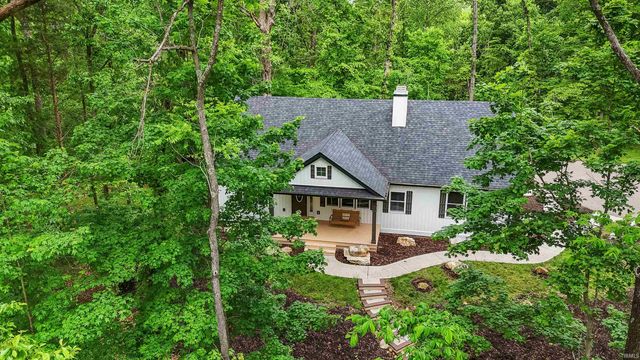 3118 S Hoff Lane, Bloomington, IN 47403