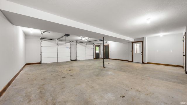 3118 S Hoff Lane, Bloomington, IN 47403