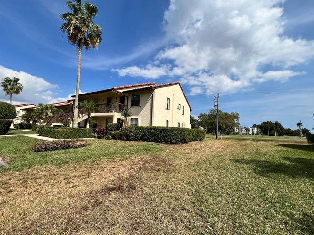 4682 Lucerne Lakes Boulevard 206, Lake Worth, FL 33467
