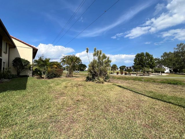 4682 Lucerne Lakes Boulevard 206, Lake Worth, FL 33467