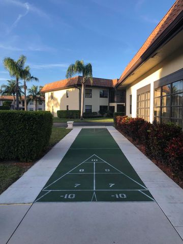 4682 Lucerne Lakes Boulevard 206, Lake Worth, FL 33467