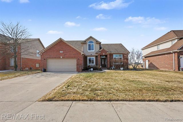 32768 Greenwood Drive, Chesterfield, MI 48047