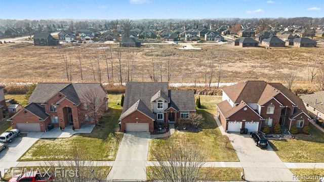 32768 Greenwood Drive, Chesterfield, MI 48047