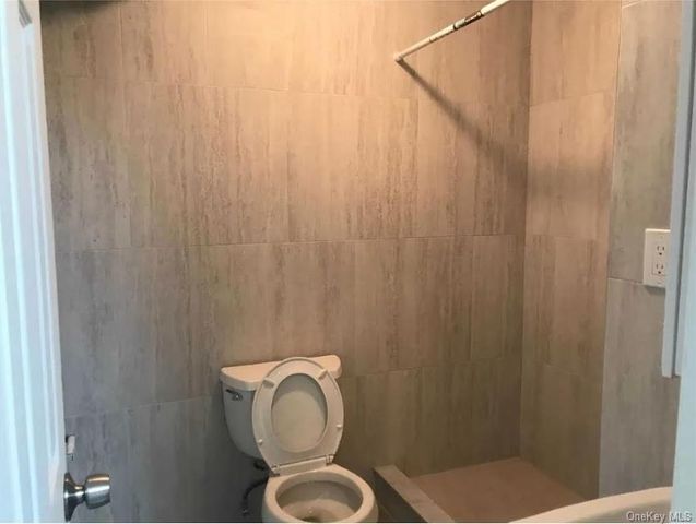 42-60 Colden Street 1B, Flushing, NY 11355
