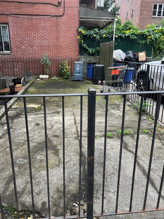 42-60 Colden Street 1B, Flushing, NY 11355 — photo 2