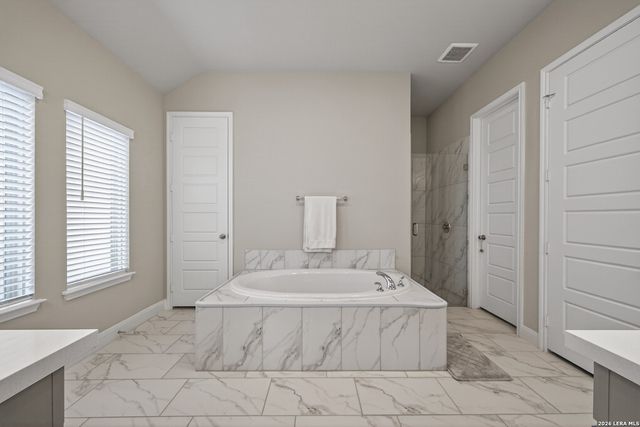 24013 Sidehill Lie, San Antonio, TX 78261