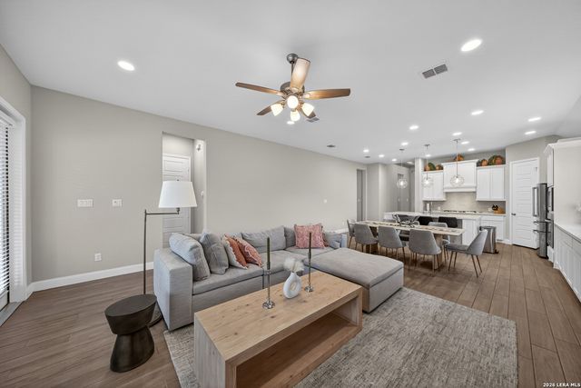 24013 Sidehill Lie, San Antonio, TX 78261