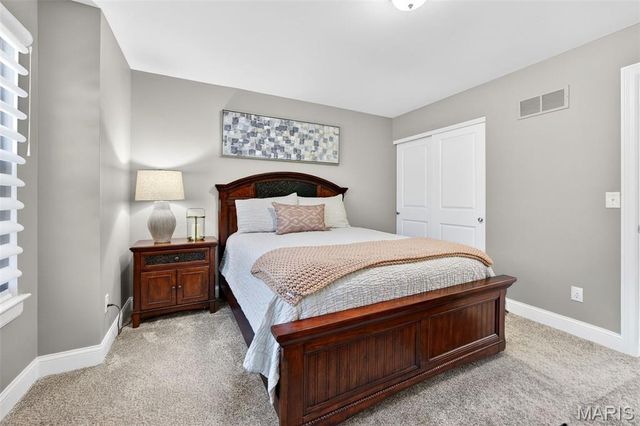 638 Hawk Run Drive 48A, O'fallon, MO 63368