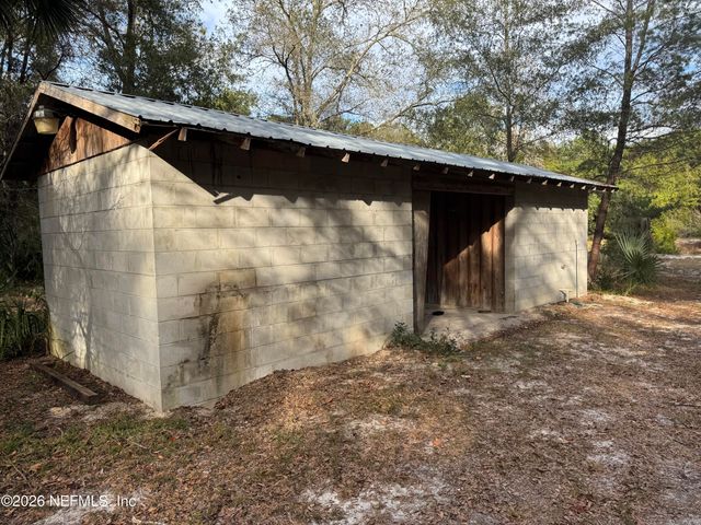 850 COUSINTOWN Road, Interlachen, FL 32148