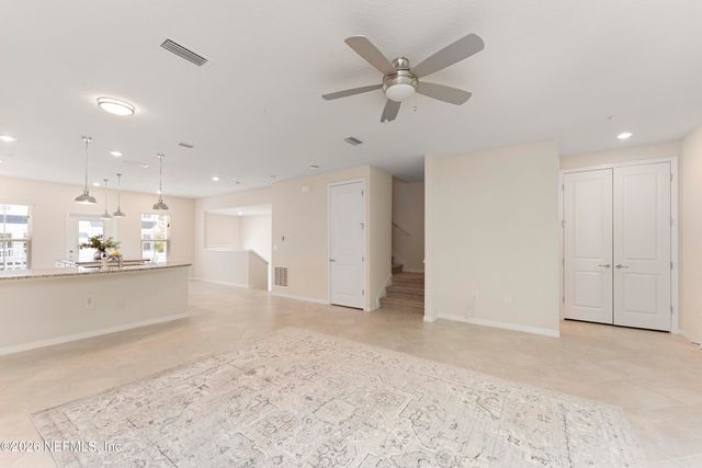 48 FALLING WATER Court, Ponte Vedra, FL 32081
