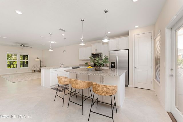 48 FALLING WATER Court, Ponte Vedra, FL 32081