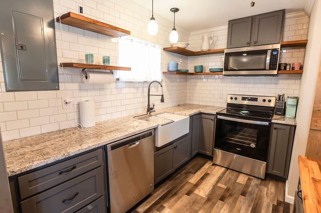 220 Comanche Trail, Nocona, TX 76255