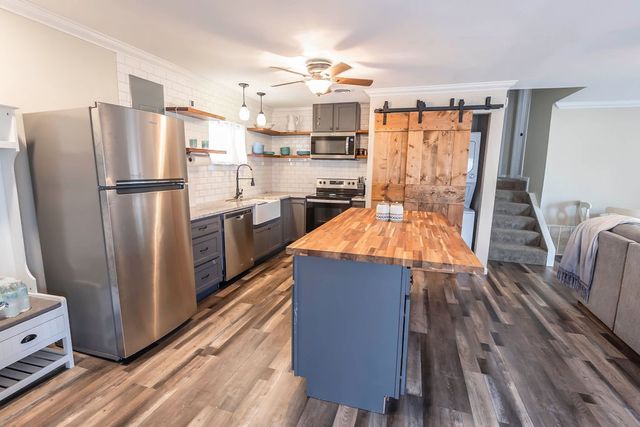 220 Comanche Trail, Nocona, TX 76255