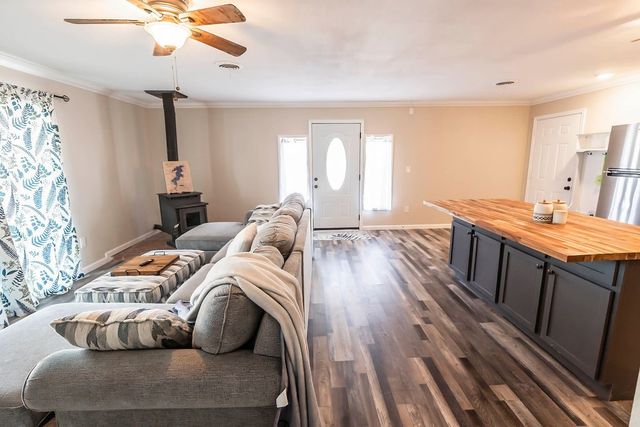 220 Comanche Trail, Nocona, TX 76255