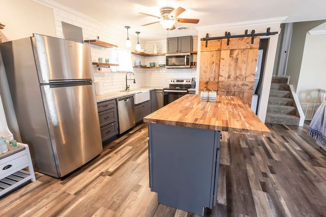 220 Comanche Trail, Nocona, TX 76255