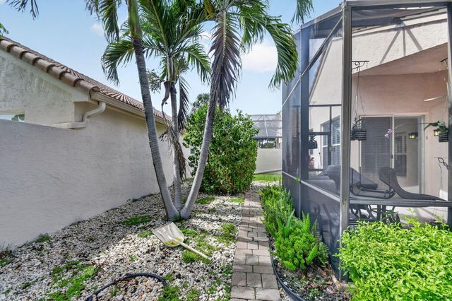 13153 La Sabina Drive, Delray Beach, FL 33446