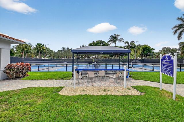 13153 La Sabina Drive, Delray Beach, FL 33446