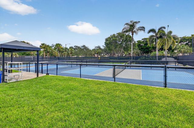 13153 La Sabina Drive, Delray Beach, FL 33446