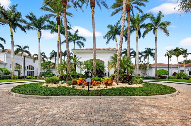 13153 La Sabina Drive, Delray Beach, FL 33446