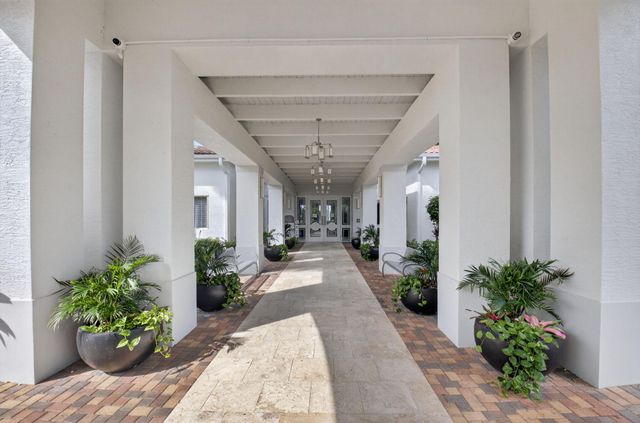 13153 La Sabina Drive, Delray Beach, FL 33446