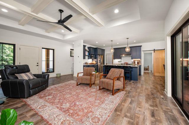 1775 Retreat Circle, Minnetrista, MN 55364